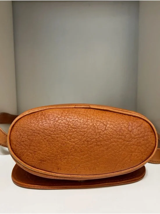 Vintage Coach Sonoma Flap Bag (#4919) Brown Leather Crossbody Bag - Picture 3 of 9